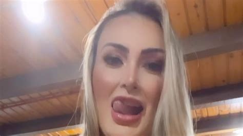 andressa urach bucetinha|Os melhores videos da Andressa Urach pelada